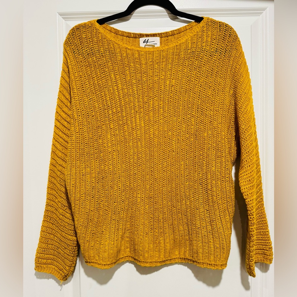 Andrea Jovine‎ Mustard Knit Sweater